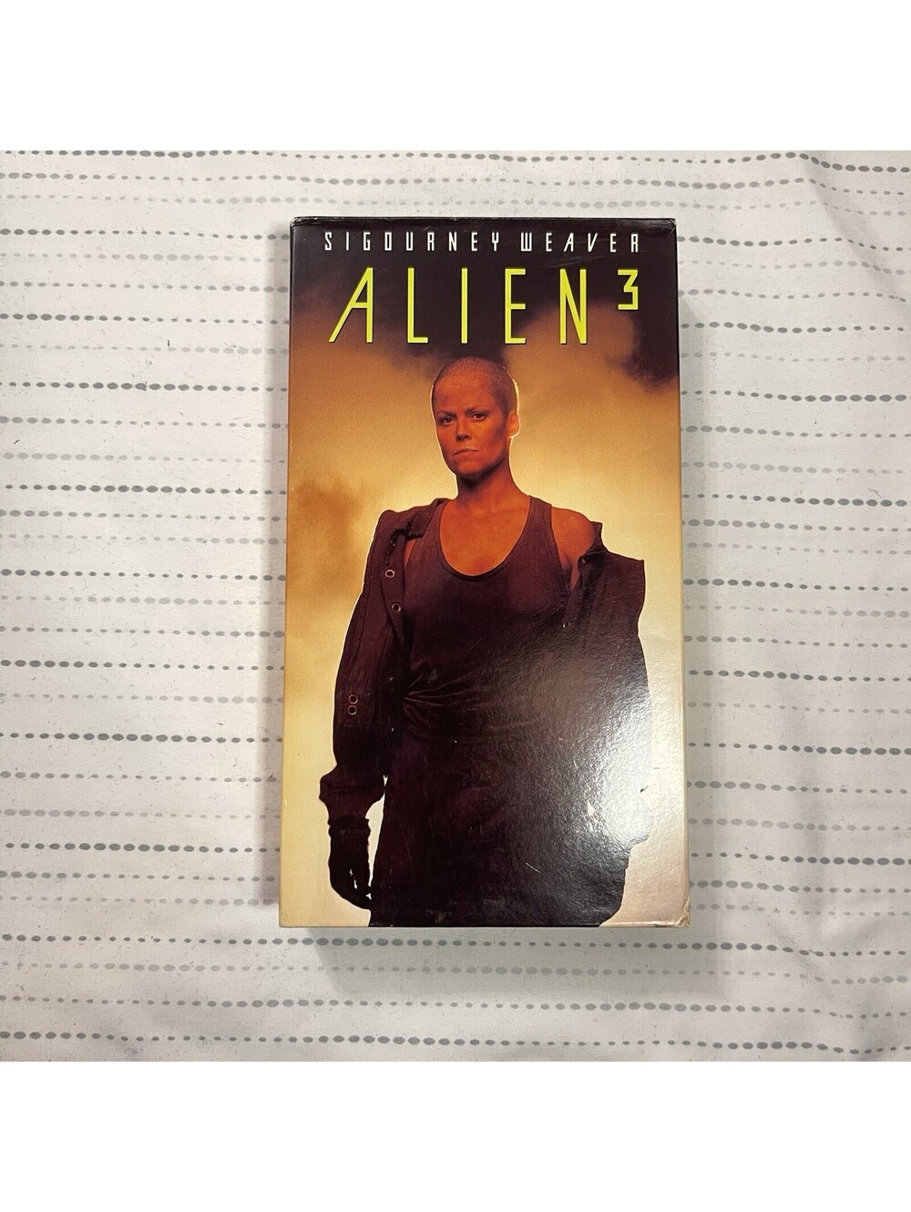 Alien 3 VHS Tape NTSC R (1992) Horror Sci-Fi - David Fincher Sigourney Weaver